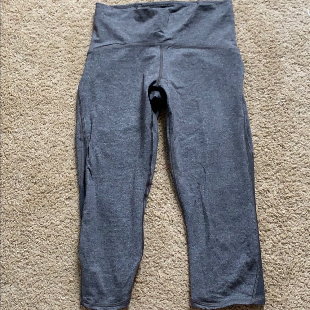 lululemon cropped leggings